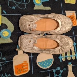 Yosi Samara sparkle flats